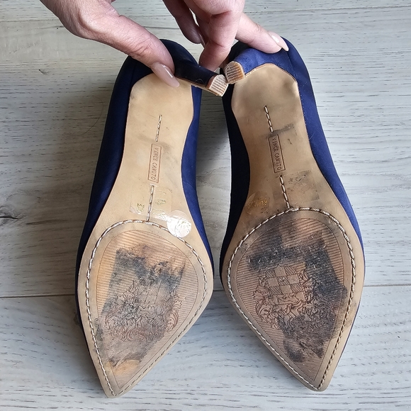 SOLD | Vince Camuto Blue Suede Stiletto Pumps (6.5) - Picture 3 of 5